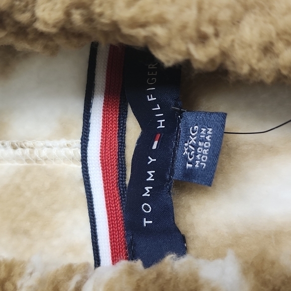 Womens Hooded sherpa jacket size xl - Picture 3 of 6